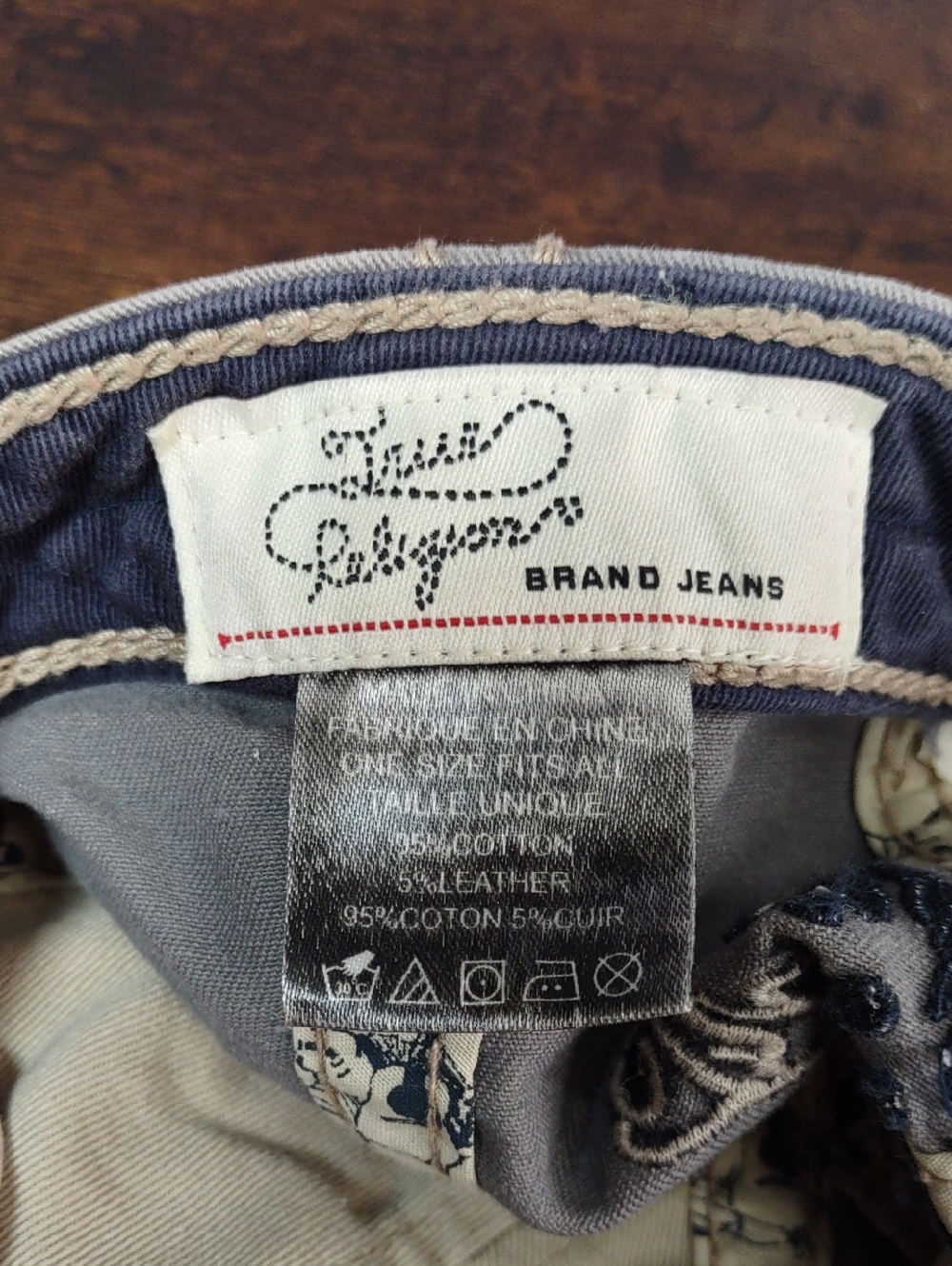 True Religion Vintage Distressed "Horseshoe" Baseball Cap - Picture 8 of 13